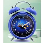 Coverzone Modern Resimli Çalar Saat Dekoratif Yüksek Sesli Mekanik Alarm Sesli Uzay Temalı Çalar Alarmlı Saat Dekoratif Hediyelik 16 x 11 x 5 cm Uzayı Keşfet