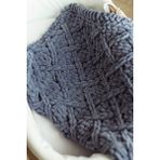 Crochet Design Örgü Bebek Kadife Puffy Soft Yenidoğan Battaniye Baklava Model - Gri