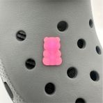 Crocs Terlik Süsü Ve Aksesuarı , Çanta Süsü Jibbitz Hribo Ayıcık Şeffaf Alt 06 Görsel Figür Aksesuar Neon Fuşya
