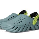 Crocs unisex-yetişkin Yankı Slaytlar Slayt Sandalet, Gölet, 11 Women/9 Men