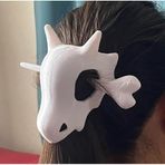 Cubone Skull Hair Pin - Temalı Kafatası Saç Tokası, Cosplay ve Gotik Tarz Saç Aksesuarı, El Yapımı Tasarım Saç Çubuğu tarak toka 2 ADET