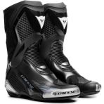 Dainese Torque 4 Motosiklet Botu CE Uygunluk Sembolu ile Yüksek Koruma ve Dayanıklı Malzeme - 45