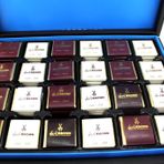 Dark Brown Chocolates & Confections 72 Adet Bitter ve Sütlü Sargılı Madlen Çikolata