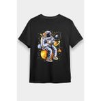 Darkhane Yıldız Tutan Balıkçı Astronot Siyah Unisex Tişört T-Shirt - 001-Siyah - XL