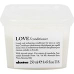Davines Love Curl 250 ml Dalgalı Saçlar İçin Bukle Belirginleştirici Krem Badem Ekstraktlı