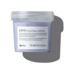 Davines Love Düzleştirici Saç Bakım Kremi Kıvırcık Saçlar İçin 250 ml Zeytinyağı İçerir