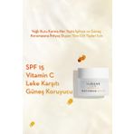 Day Cream SPF15 - Vitamin C Aydınlatıcı & Leke Karşıtı SPF15 Gündüz Bakım Kremi 50 ML