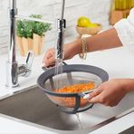 Deconox Plastik Süzgeç – Makarna, Pirinç, Sebze ve Meyve Süzme Kabı | Ayaklı ve Kulplu, Yükseltilmiş Tabanlı, 31x23cm, Dayanıklı ve Pratik (ASORTİ)