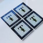 DECORITA 4'lü Takım | Harfli Tasarım Cam Bardak Altlığı | 10cm X 10cm | (T HARFİ)
