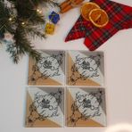 Decorita Cam Bardak Altlığı | Mutlu Yıllar Happy Deer | 4'lü Takım | 10CM x 10CM - 1 Adet