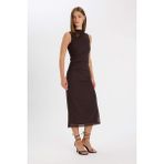 DeFacto C3519AX24AU Kahve BN539 Bodycon Vücudu Saran Yarım Balıkçı Yaka Basic Tül Maxi Abiye Elbise