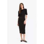 Defacto E6003 Siyah Bodycon Vücudu Saran Bisiklet Yaka Basic Düz Ribana Kısa Kollu Midi Elbise