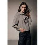 DeFacto Regular Fit V Yaka Kareli Gofre Dokulu Uzun Kollu Bluz, S, G9787AX26SP, Kahve, Kadın