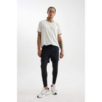 DeFacto Slim Fit Dar Kesim Sporcu Uzun Taytlı Dokuma Şort A9124AX23AU