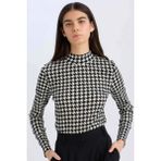 DeFacto Slim Fit Yarım Balıkçı Yaka Kazayağı Bürümcük Uzun Kollu Tişört D9498AX24WN - Siyah-BK81