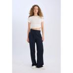 Defacto Wide Leg Kumaş Palazzo Pantolon Normal Bel Geniş Bol Paça Cepli Standart Boy D4356AX24AU Lacivert