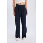 DeFacto Wide Leg Kumaş Palazzo Pantolon Normal Bel Geniş Bol Paça Cepli Standart Boy D4356AX25SP - 40 - Lacivert-NV199