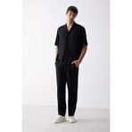 DeFacto Yazlık Viskon Jogger Pantolon Regular Fit Normal Kesim Keten Karışımlı Düz Paça Cepli, 34, B4867AX25SM, Siyah-BK81, Erkek