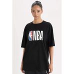 Defacto Z9313 Siyah Defactofit Nba Wordmark Boxy Fit Bisiklet Yaka Kısa Kollu Tişört