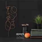 DEKADRON Metal Duvar Dekoru, Aşk Çizgisi, Ev Dekorasyonu, Duvar Tabelası, Metal Duvar Sanatı, İç Dekorasyon, İç Mekan Dış Mekan Askıları, Minimalist Sanat, Bronz (25x75cm)