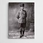 Dekolata Atatürk Askeri Üniforma İle 25x35 cm Kanvas Tablo