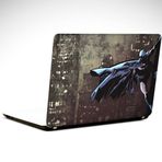 Dekolata Batman Şehir 34x24 cm Laptop Sticker
