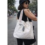 Dema El İşçiliği Charm Detaylı Denim Omuz Çantası
