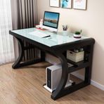 Depolama Raflı Modern Oyun Masası 47 inç Temperli Cam Üst ve Metal Çerçeve Ev, Ofis ve İş İstasyonu için Şık Yazı Masası Yerden Tasarruflu Tasarım (120 cm)