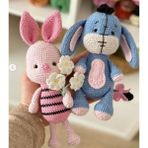 Design By Öyküm El Örgüsü Oyuncak Winnie Piglet ve Igor Eeyore (20CM) Çiçekler Hariçtir - Çok Renkli