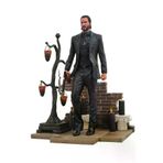 Diamond Select Toys 699788830369 : John Wick- Chapter 2 John Wick (Gallery Diorama)