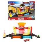Die Grup Cars Renk Değiştiren Mcqueen ile Yıkama Oyun Seti Cars Renk Değiştiren Mcqueen ile Yıkama Oyun Seti ve Renk Değiştiren Şimşek Mcqueen JBM70