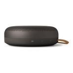 Diğer 126663736 Bang & Olufsen Beosound A1 3. Nesil Geniş Açılı Ses, Yüksek Bas, Ip67 Su Geçirmez, 24 Saat Pil Ömrü, Dahili Mikrofonlu Taşınabilir Bluetooth Hoparlör Granit 1200Mah Battery