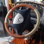 Dikişli Direksiyon Kılıfı Bej /Taba Deri Siyah Dikişli Mercedes Tır Kamyon İçin