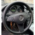 Dikişli Direksiyon Kılıfı Minikare Karbon Deri Siyah Dikiş Mercedes C180 Fotodaki Direksiyon