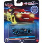 Disney Cars Cars Karanlıkta Parlayan Yarışçılar Tekli Karakter Araçlar Jackson Storm HPG82 - Siyah - Beyaz