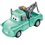 Disney ve Pixar Cars GNY96 Mater Renk Değiştiren Araba Serisi