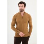 Dokulu Kamel Rengi Slim Fit Fermuarlı Yarım Balıkçı Yaka Erkek Triko Kazak