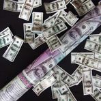 Dolar Saçan Konfeti