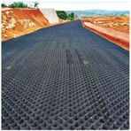 Driveway & Camper Pad için Petek Çakıl Sericiler, 2 "Kalın Geo-Izgara Taban Desteği, Plastik Döküm Temel, Dik Eğimler ve Toprak Stabilizasyonu için İdeal, 400cm x 500cm.