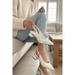 DURUNUN BUTİĞİ Love Beyaz Kırışık Rugan (4 cm Topuk Boyu ) Sivri Burun Topuklu Babet Ayakkabı