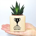 E-Hediyeci Kişiye Özel İsim Yazılı Ahşap Küp Saksı ve Haworthia Sukulent - MK01