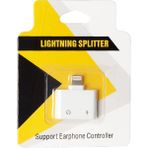 EBG Elektronik IPHONE Şarj ve Kulaklık Çoklayıcı Çevirici Adaptör Lıghtnıng To 2 x Type-C - Beyaz