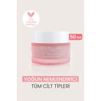Eclat Chic Nemlendirici Işıltı Kremi – Hyaluronik, Niasinamid ve Arbutin İçerikli | 50 ml | Tüm Ciltler