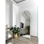 Effe Beyaz Metal Çerçeveli 180x70 Cm Oval Ayaklı Boy Aynası