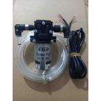 Ege Motors 12 Volt Vakumlu Su Pompası 4 Metre Hortum ile Dayanıklı Tasarım ve Kullanım Kolaylığı