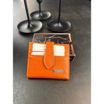 EGEM ATELİER Derkon Hakiki Deri Kartlık, Bordo Mor, Kompakt Bifold Tasarım, 6 Kart Yuvası, 10x9 cm (Turuncu)