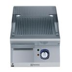 Electrolux Professional Endüstriyel Nervürlü Fırçalanmış Krom Kaplamalı Çelik Pişirme Yüzeyi İle Yarım Modül Elektrikli Izgara, Eğimli, Termostatik Kontrol, Kazıyıcı Dahil E7IILDAOMCA
