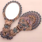 Elifeshop Lüks Tavus Kuşu Işlemeli Taşlı Katlanır El Aynası Zamak Döküm Hürrem Makyaj Aynası Hediyelik 22 cm - Bronz