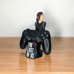 Ellie Figürlü Ps4/ps5 Kol Tutucu – The Last Of Us Temalı Oyun Aksesuarı | 3D Baskı Stand - Siyah - Beyaz