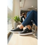 Enoch Kadın Spor Ayakkabı Amblem Detaylı ve Ortopedik Düz Tabanlı Casual Sneaker - Beyaz - Siyah